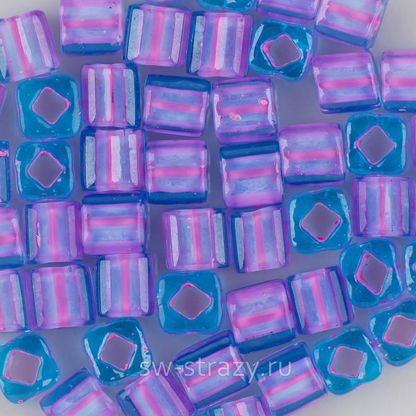 Бисер Cube 4 mm #0937 Окрашенный изнутри, морская вода/розовый