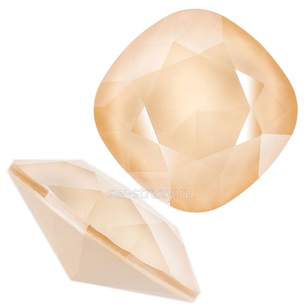 Кристаллы 4470 12 mm Crystal Ivory Cream
