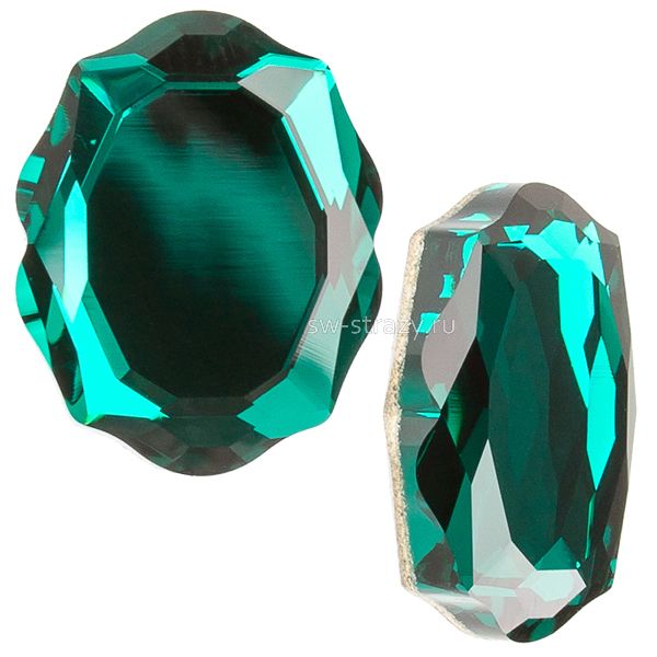 Кристаллы 4142 18x14 mm Emerald