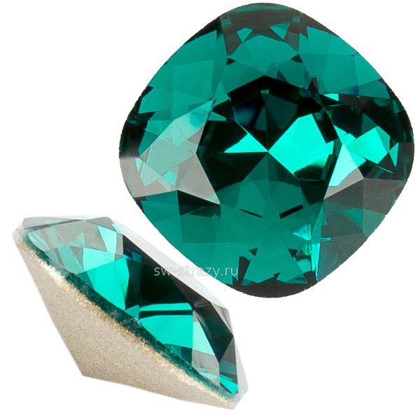 Кристаллы 4470 10 mm Emerald