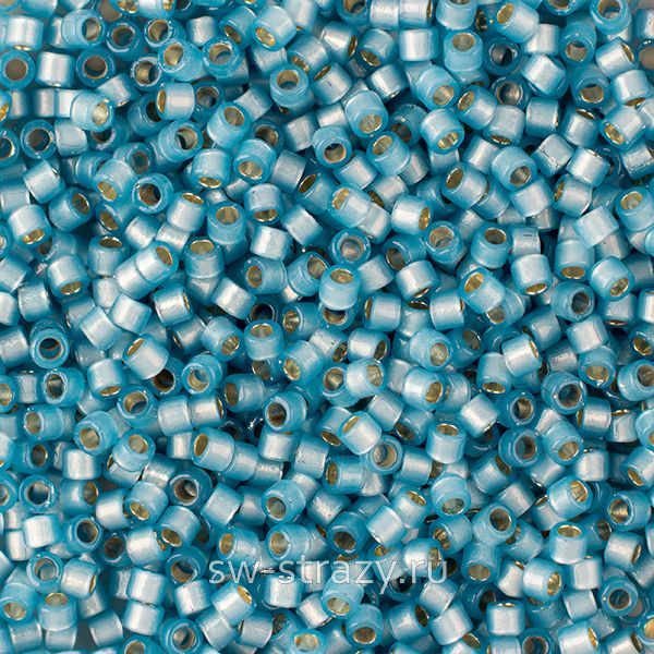 Delica Beads 11/0 DB2176 Duracoat SF S\L Dyed Light Bayberry