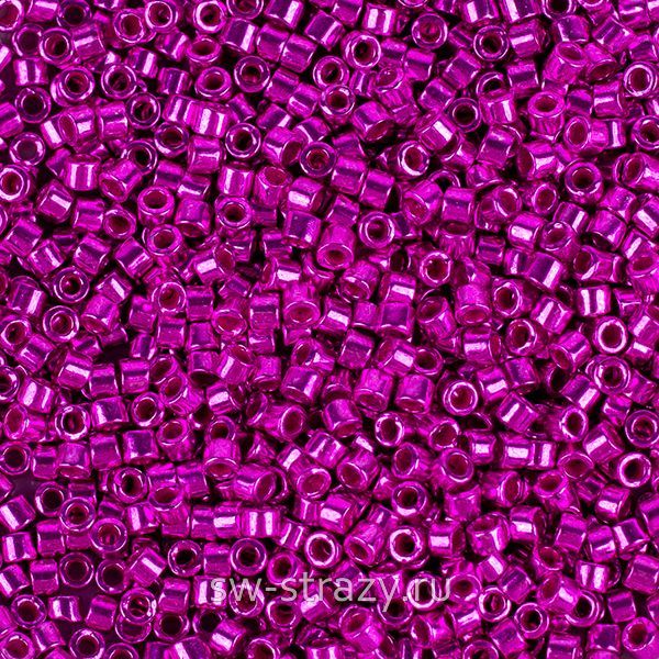 Delica Beads 11/0 DB422 Galvanized Fuchsia