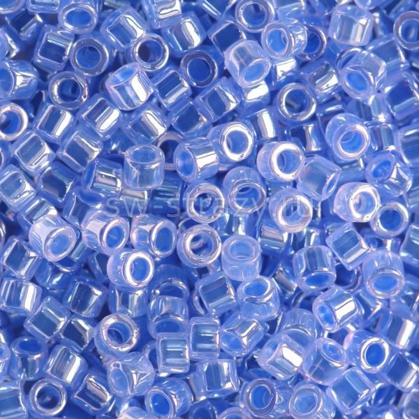 Delica Beads 11/0 DB240 Lined Crystal Sapphire Luster
