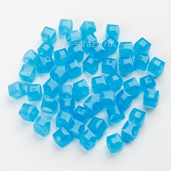 Бусины-кубики 6 мм голубой опаловый