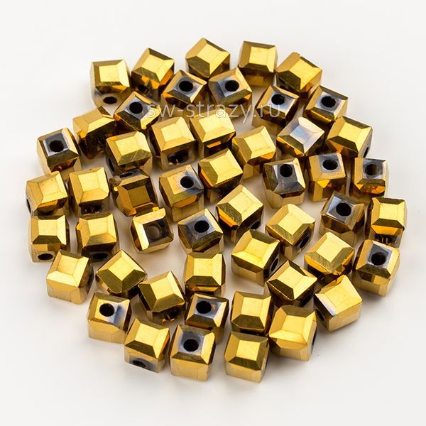 Бусины-кубики 6 мм золотой