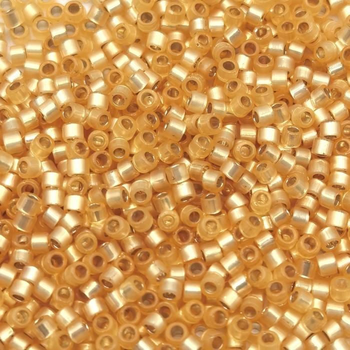Delica Beads 11/0 DB621 Silver Lined Beige Alabaster Dyed