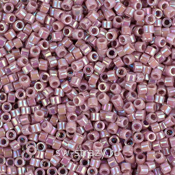 Delica Beads 11/0 DB158 Opaque Lilac AB