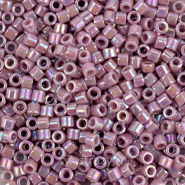 Delica Beads 10/0 DB158 Opaque Lilac AB