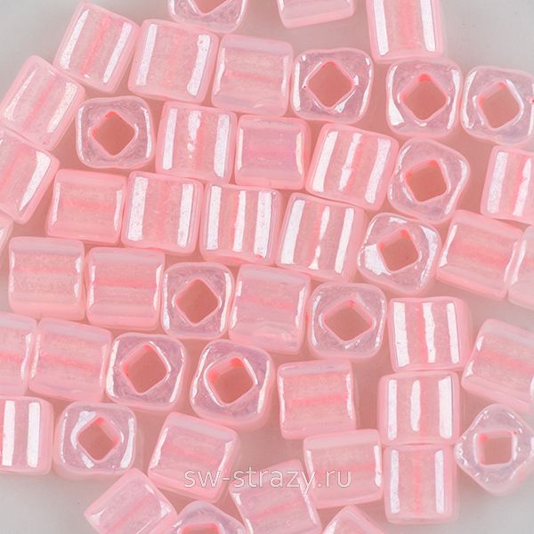 Бисер Cube 4 mm #0145 Цейлон, нежно-розовый