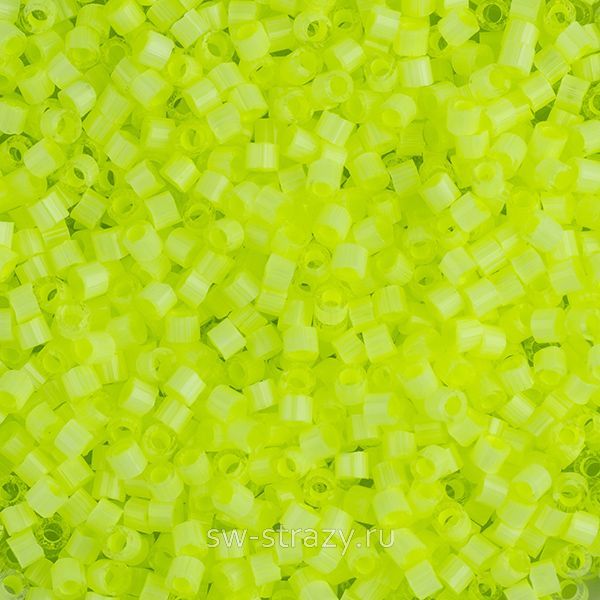 Delica Beads 11/0 DB1857 Silk Inside Dyed Lime Aid